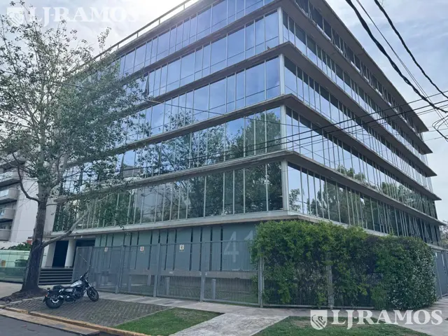 Alquiler de oficina de 480 m2 en Vicente López