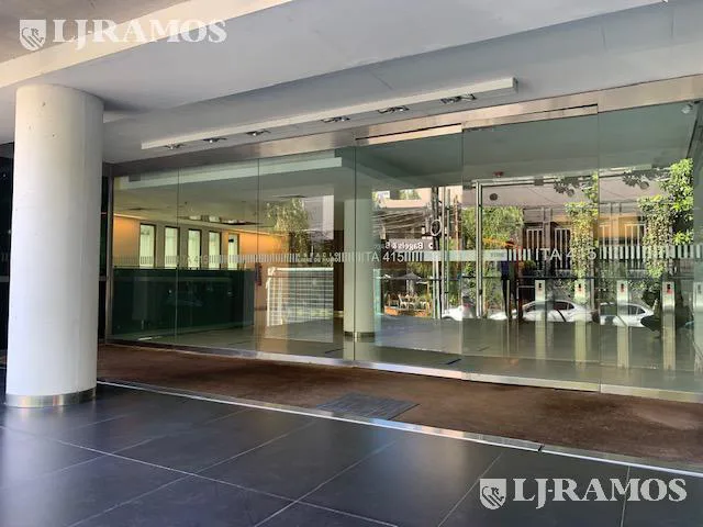 Alquiler de oficina de 480 m2 en Vicente López foto 2