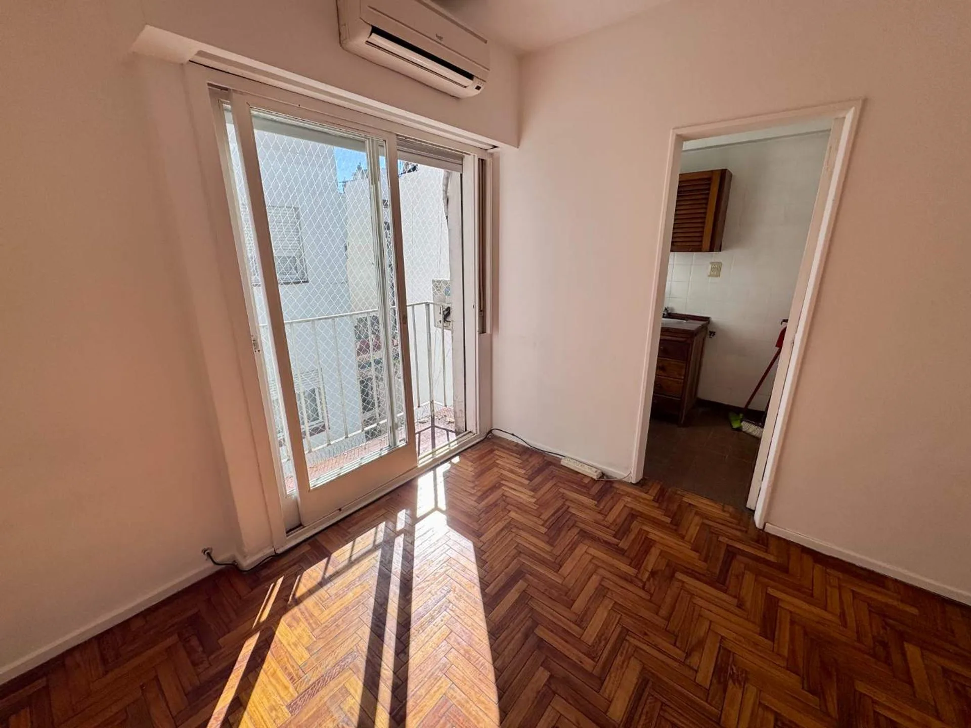 Venta Almagro Monoambiente c/balcon Apto Credito foto 3