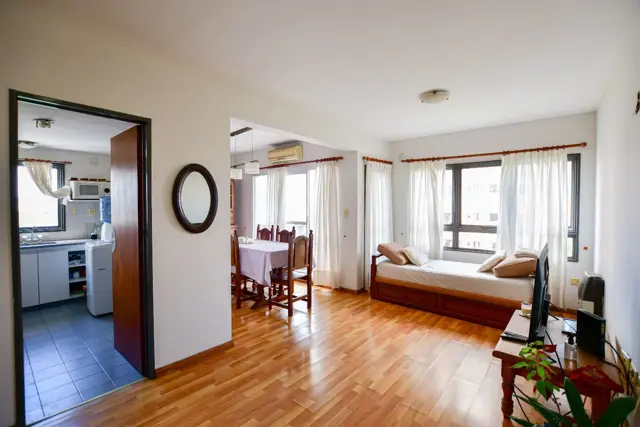 Venta de Departamento 2 dormitorios y cochera.
