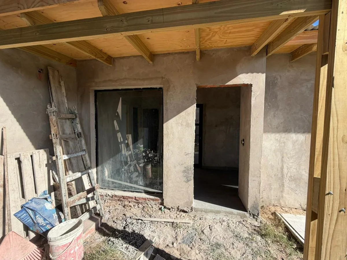 Casa en Venta 3 ambientes Ostende A ESTRENAR foto 3