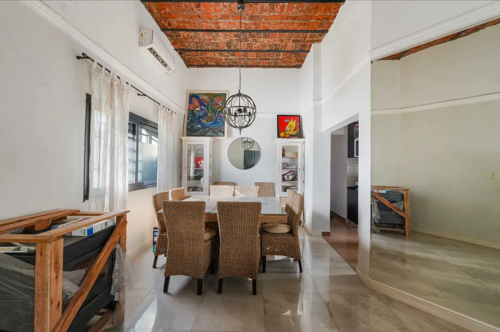 Venta Casa  5 amb 2 cocheras terraza Saavedra . foto 2