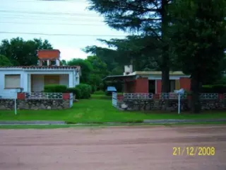 Nº DE REF. 37. Gran rentabilidad complejo de 3 propiedades en bialet masse a 2 cuadras de la ruta foto 1