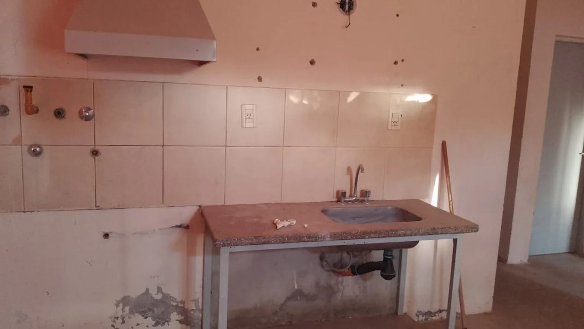 CASA EN VENTA 2 DORMITORIOS LA BEBIDA, RIVADAVIA foto 2