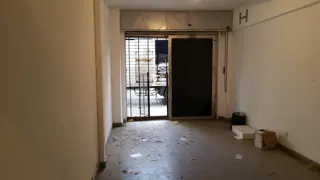 Exelente local en zona comercial a la callé de 78 metros cuadrados en dos plantas foto 1