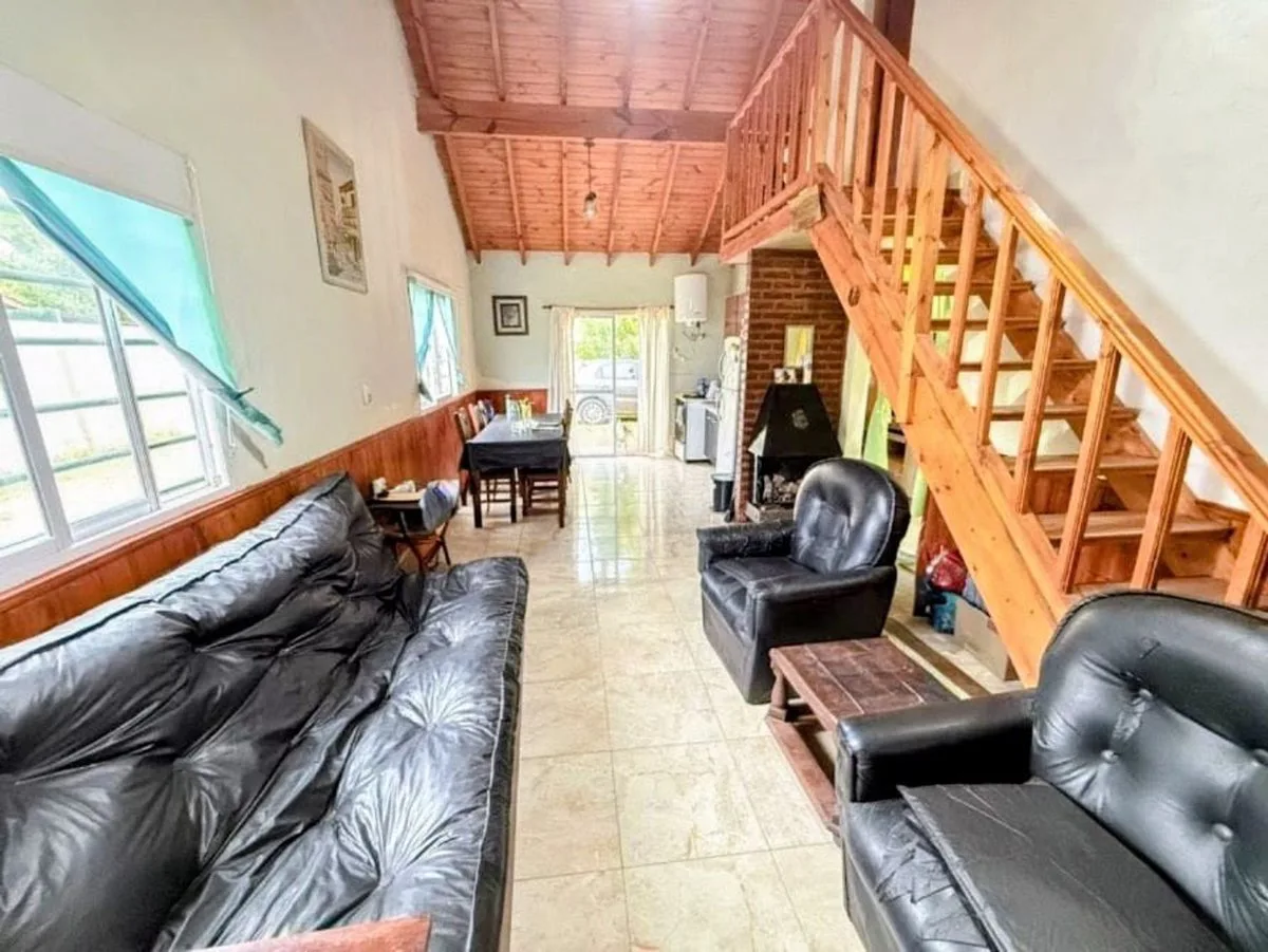 CASA VENTA EN BLOQUE CON DEPARTAMENTO MAR DEL TUYU foto 4