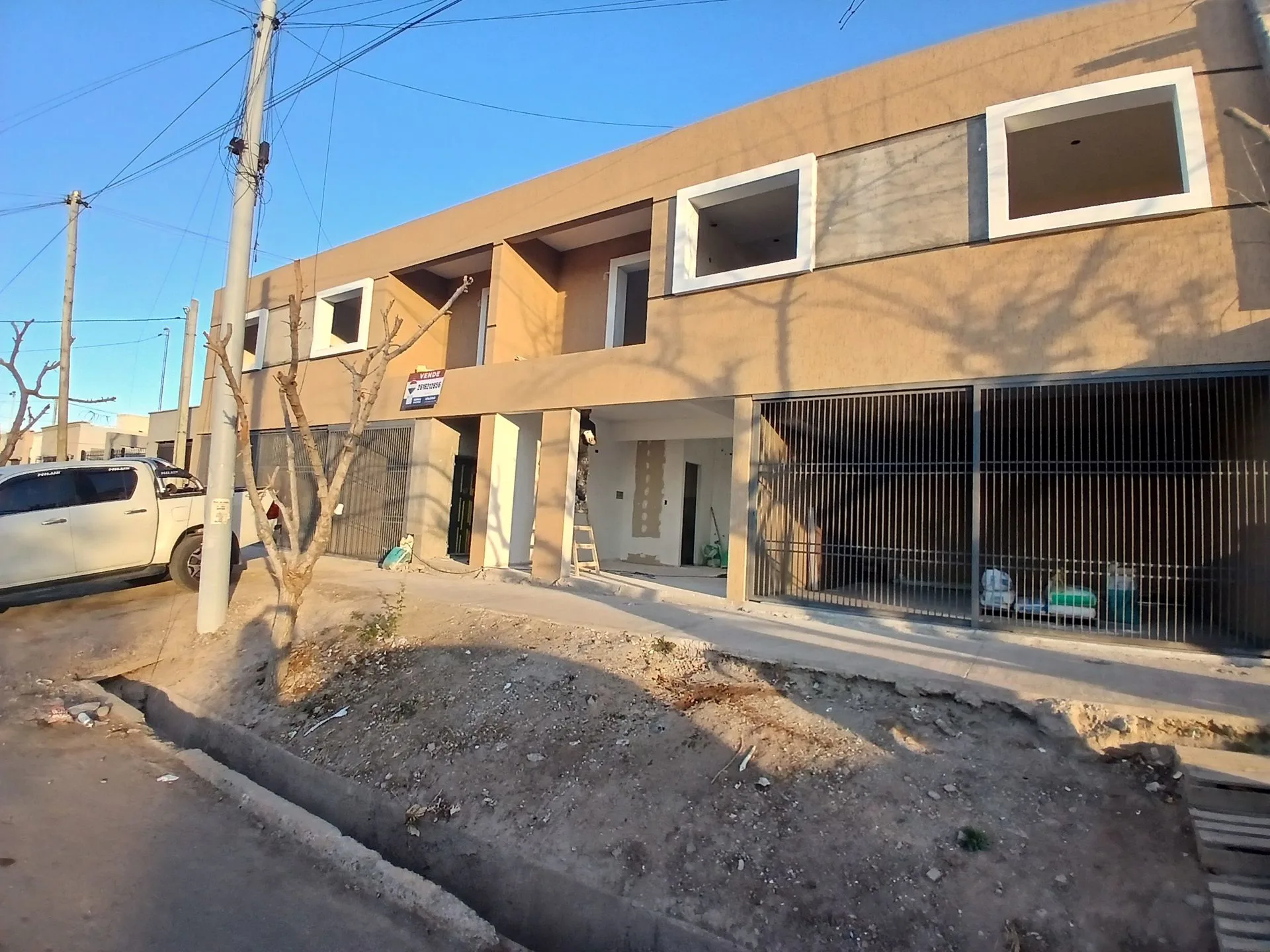VENTA DE DEPARTAMENTO EN GUYMALLEN foto 2