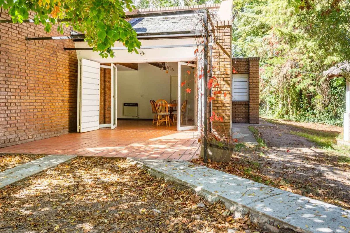 VENTA DE CASA QUINTA – VISTALBA - LUJÁN DE CUYO foto 3