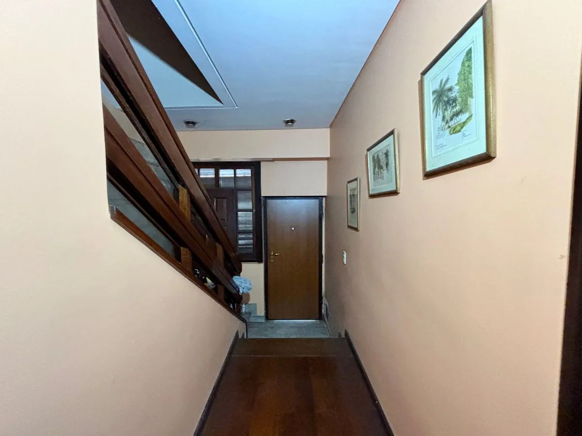 VENTA CASA 6 AMBIENTES ALMAGRO 2 PLANTAS COCHERA foto 5