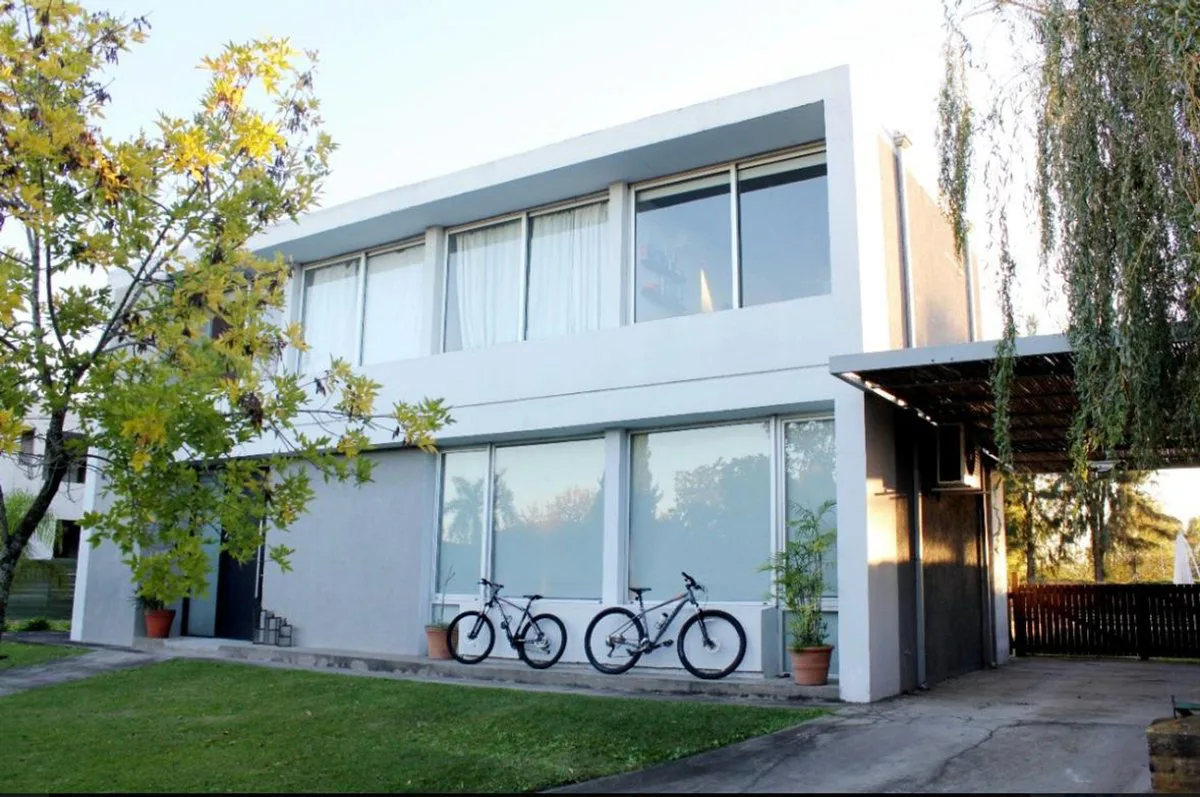 CASA EN VENTA EN SAN ISIDRO LABRADOR VISTA AL RIO foto 2