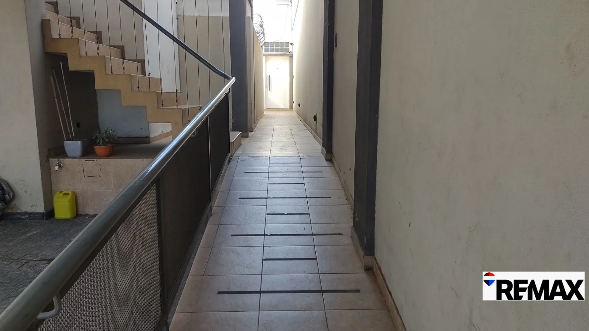 VENTA PH 3 AMBIENTES PLANTA BAJA MONTE CASTRO foto 3