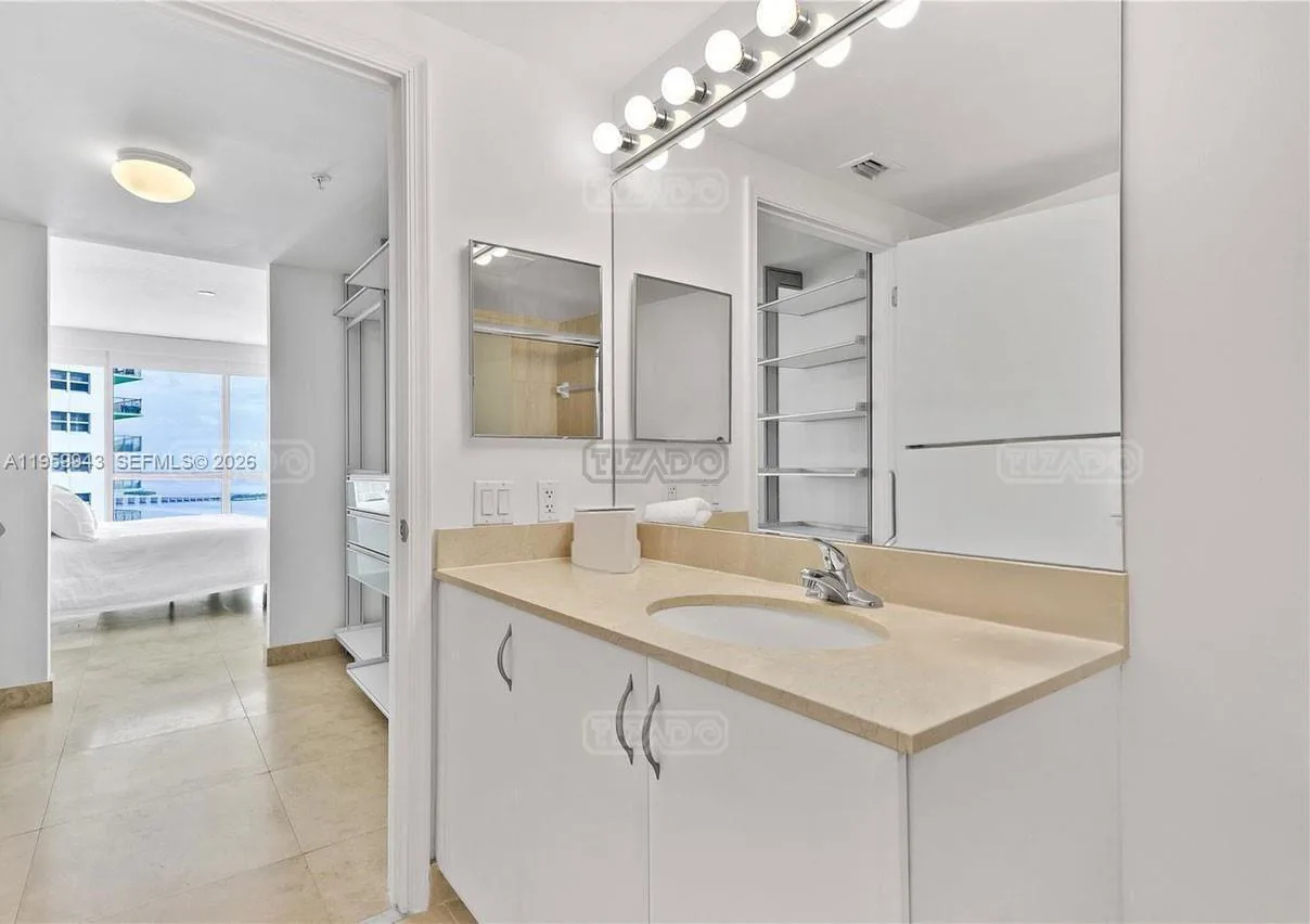 1750 N Bayshore Dr #3301 1700 foto 4