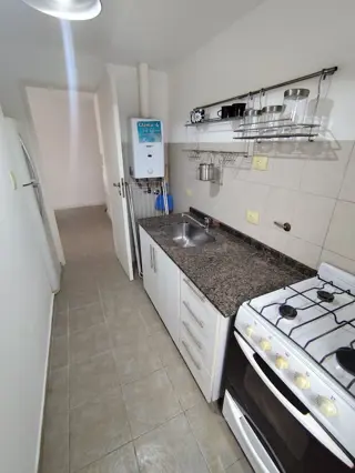 Dpto 1 dormitorio con amenities Piscina y seguridad foto 2