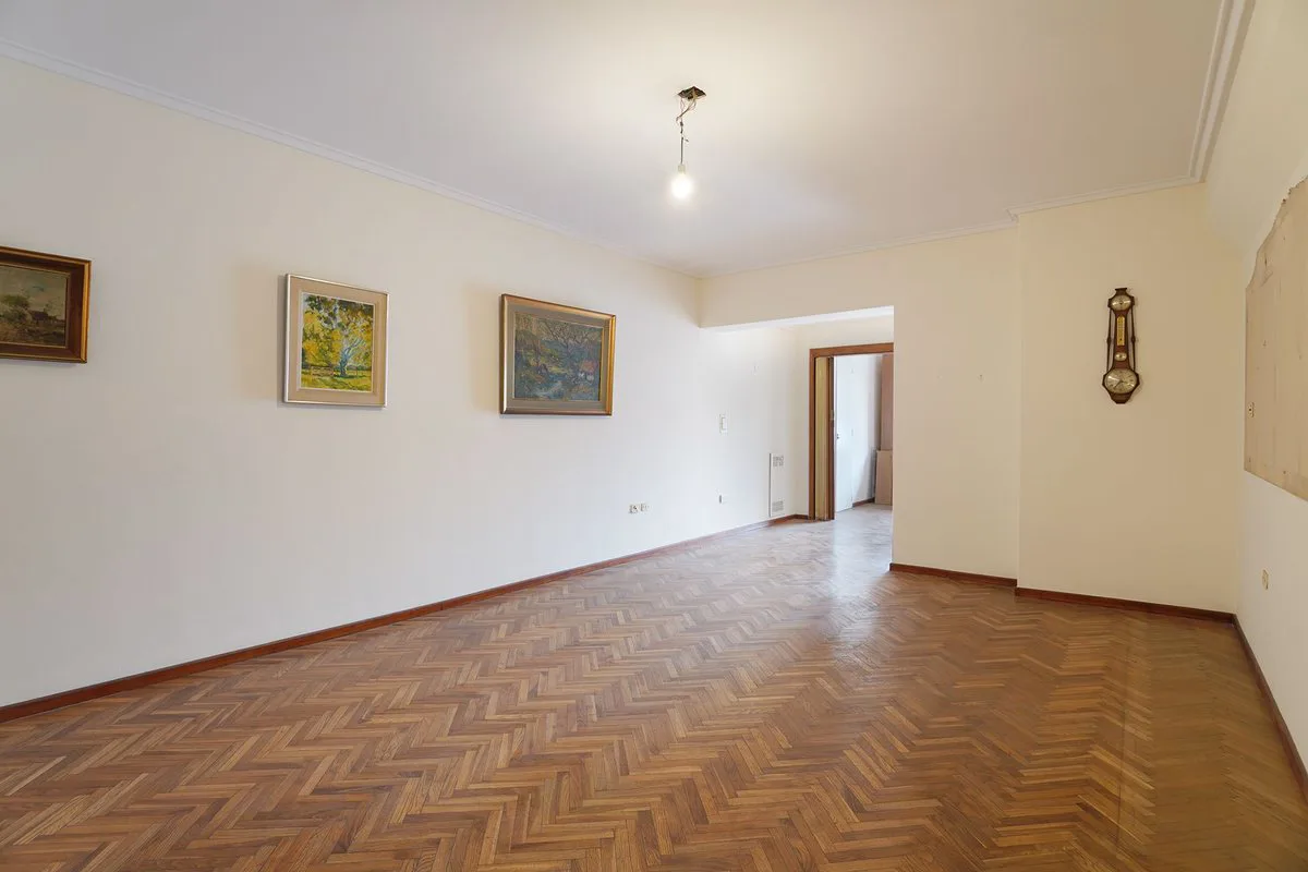 VENTA DPTO 3 DORM C/DEPEND. COCHERA FIJA CABALLITO foto 2