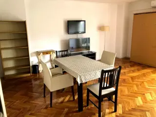 Alquiler Departamento Monoambiente en Monserrat Avenida Belgrano 1185 foto 2