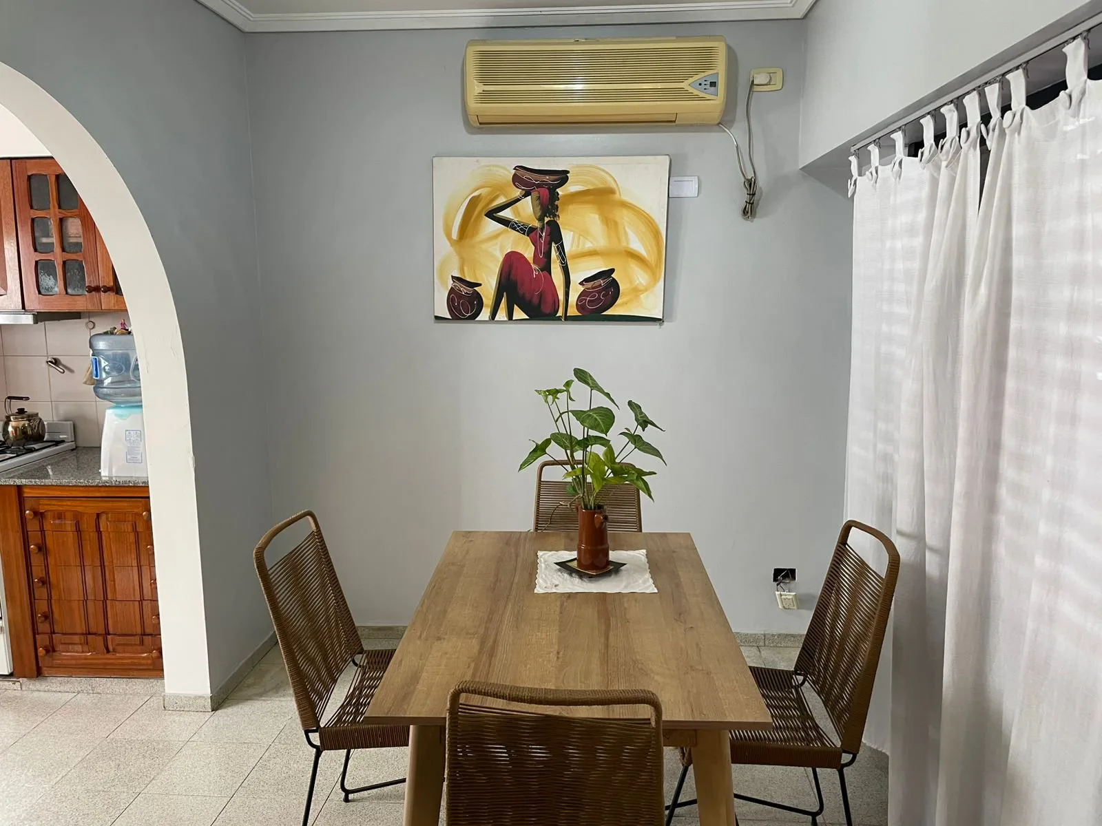 Venta casa en Villa Celina ideal para dos Familias foto 5