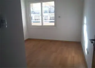 Departamento de 2 ambientes   con balcón en Liniers foto 4