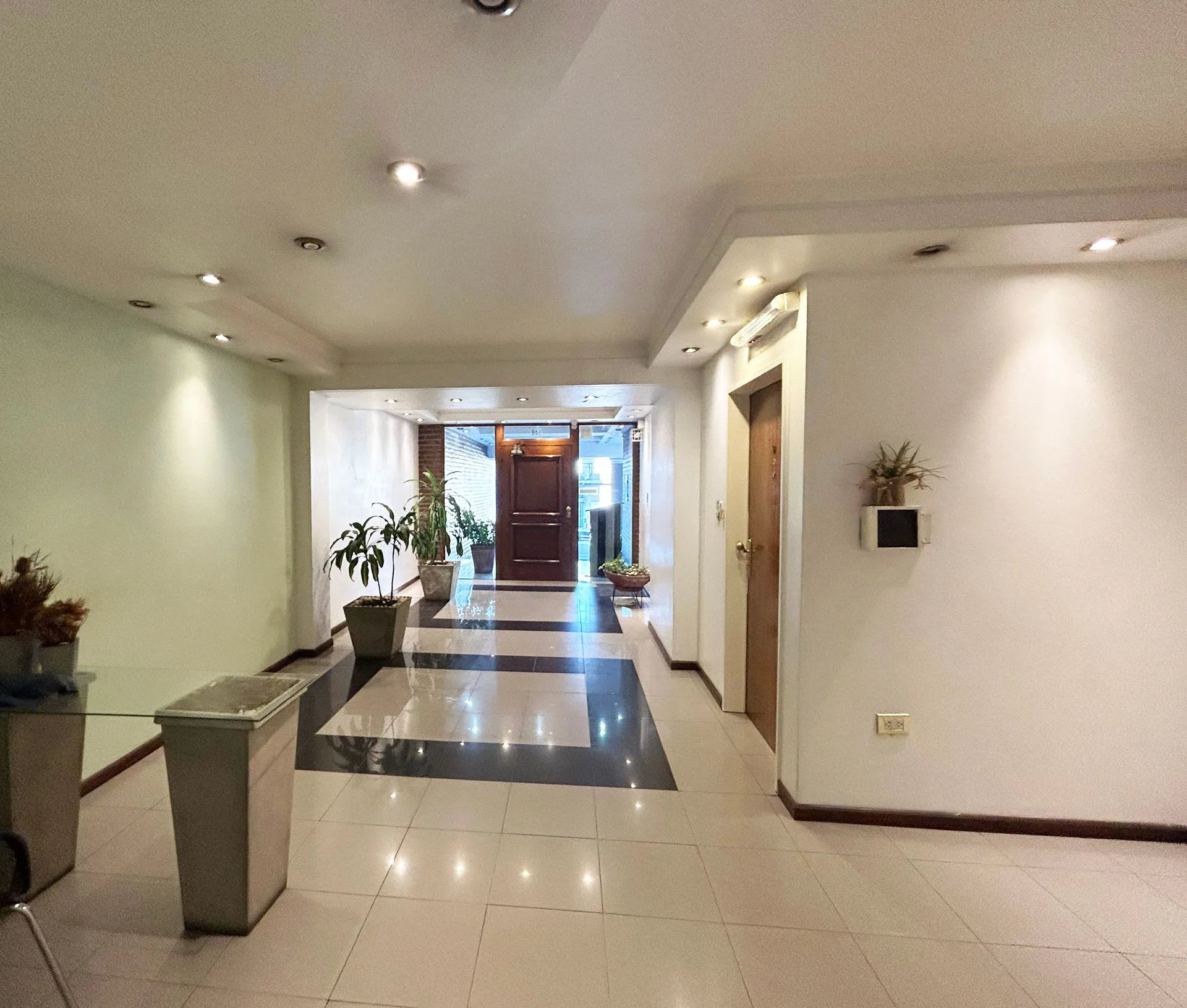 VENTA DEPARTAMENTO 3 AMBIENTES RAMOS MEJIA foto 3
