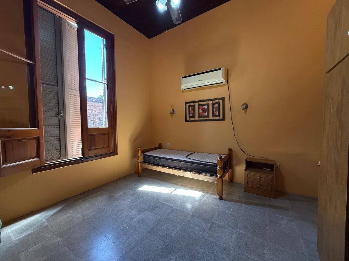 SE VENDE CASA CON QUINCHO Y PILETA EN LARRECHEA foto 5