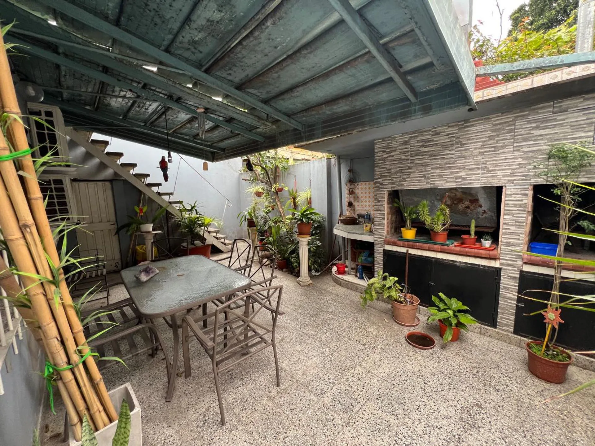 PH tipo casa 6 ambientes Mataderos cochera foto 4