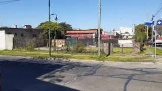 Venta de lote de 159 mts2 a 2 cuadras de Av. Alcorta foto 2