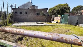 Venta de lote de 159 mts2 a 2 cuadras de Av. Alcorta foto 4