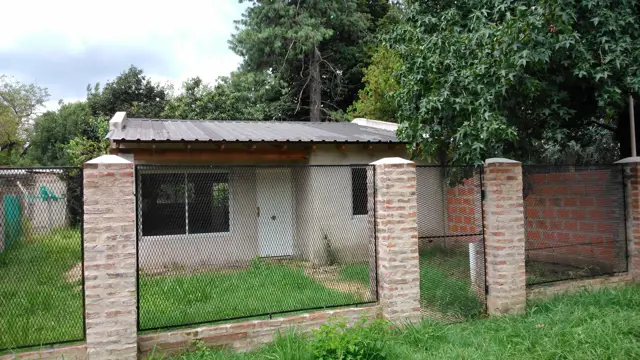 CASA A EST, SE ENTREGA TOTALM. TERMINADA - LOTE 400 m2. A METROS EST. LA REJA - APTA CRÉDITO - NOVOA PROPIEDADES
