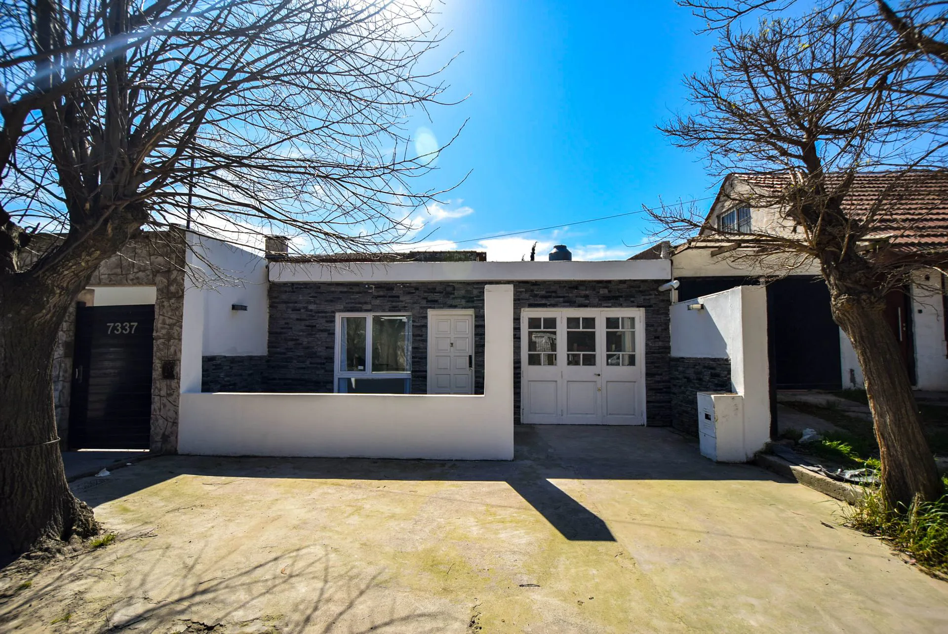 VENTA CASA PH con Garage y Patio - Caisamar