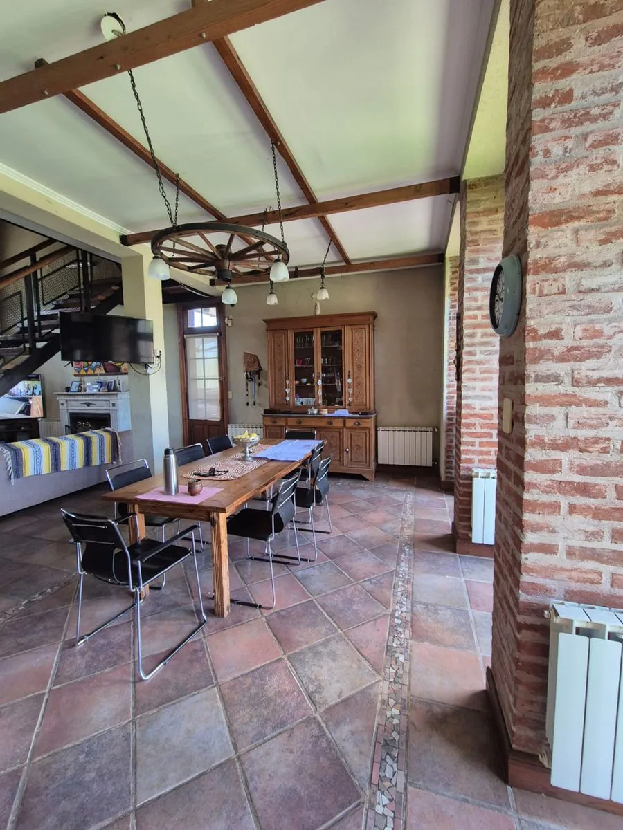CASA 3 DORMITORIOS EN VENTA LA PLATA 750 M2 foto 5
