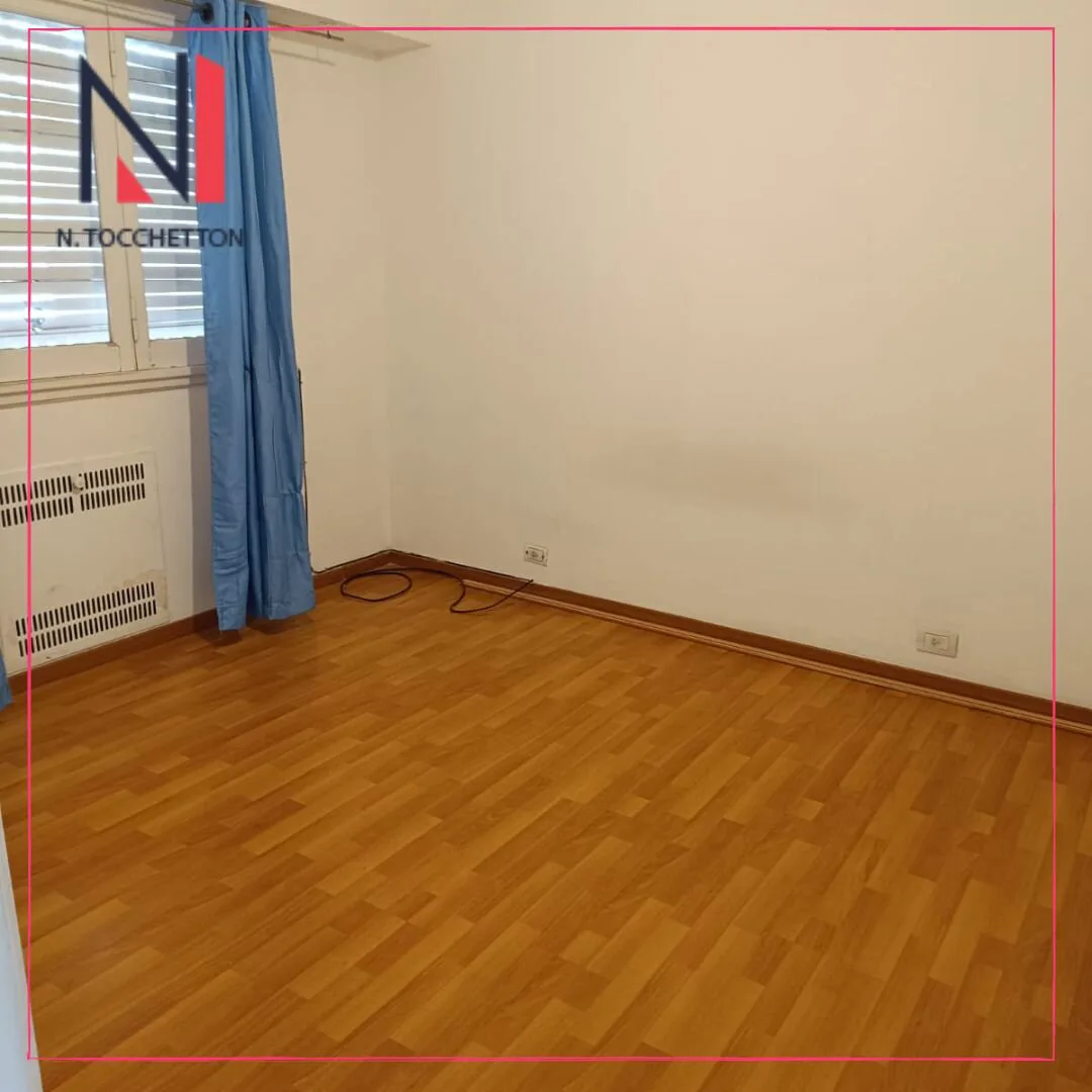 Venta depto 3 amb a media cuadra de Av Rivadavia foto 5