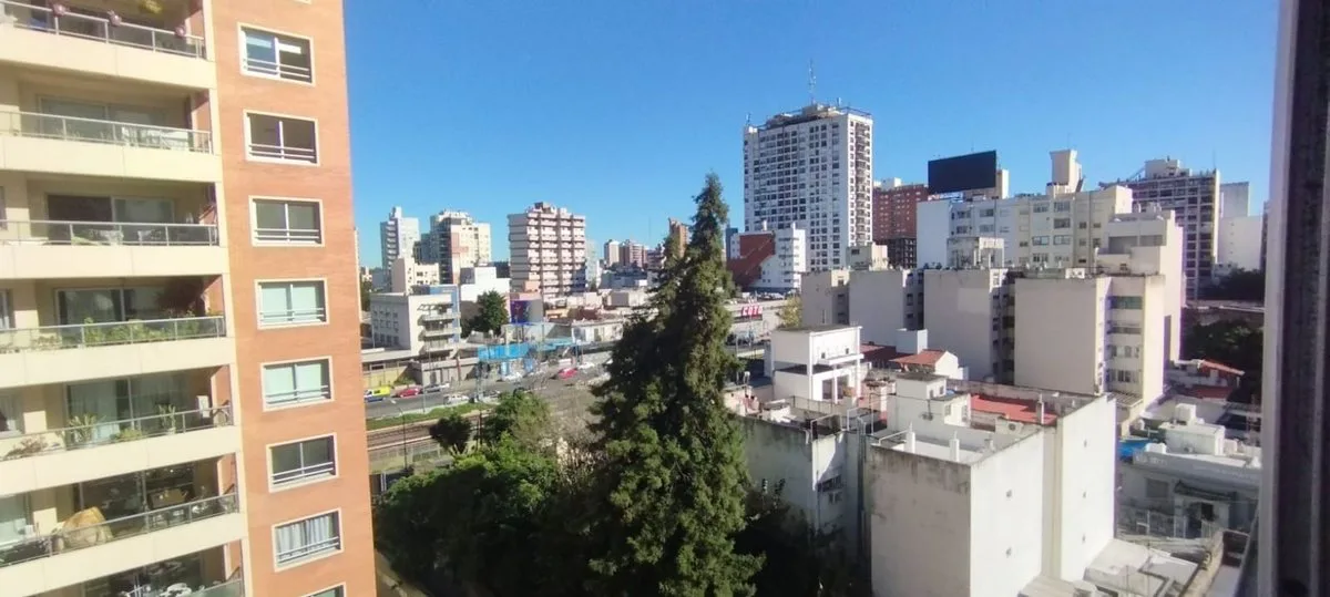 ALQUILER DE DEPARTAMENTO DE 4 AMB. RAMOS MEJIA foto 3