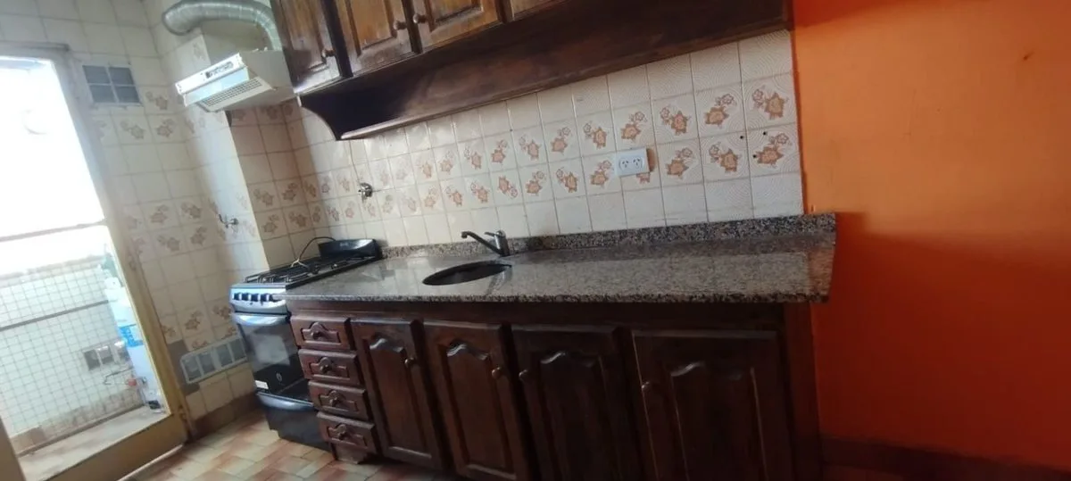 ALQUILER DE DEPARTAMENTO DE 4 AMB. RAMOS MEJIA foto 5