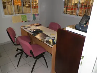 galpon /deposito en alquiler foto 3