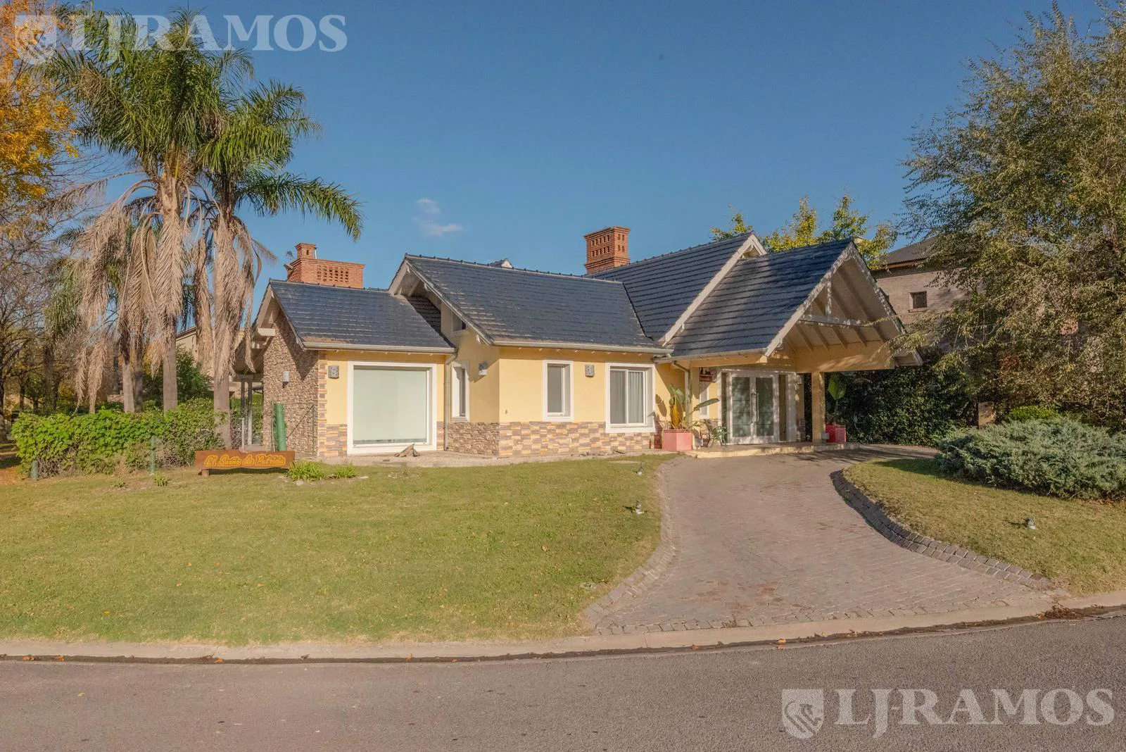 VENTA-Casa en Santa Maria De Los Olivos-Pilar foto 4