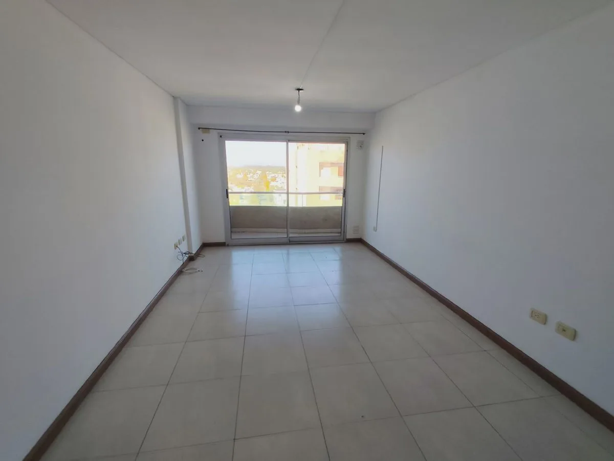 DEPARTAMENTO CENTRICO, 2 DORMITORIOS. foto 3