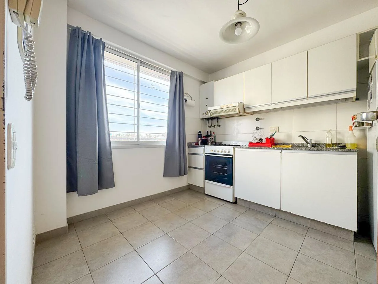 Departamento de 2 dormitorios en venta - Paraguay 2300,Abasto foto 4