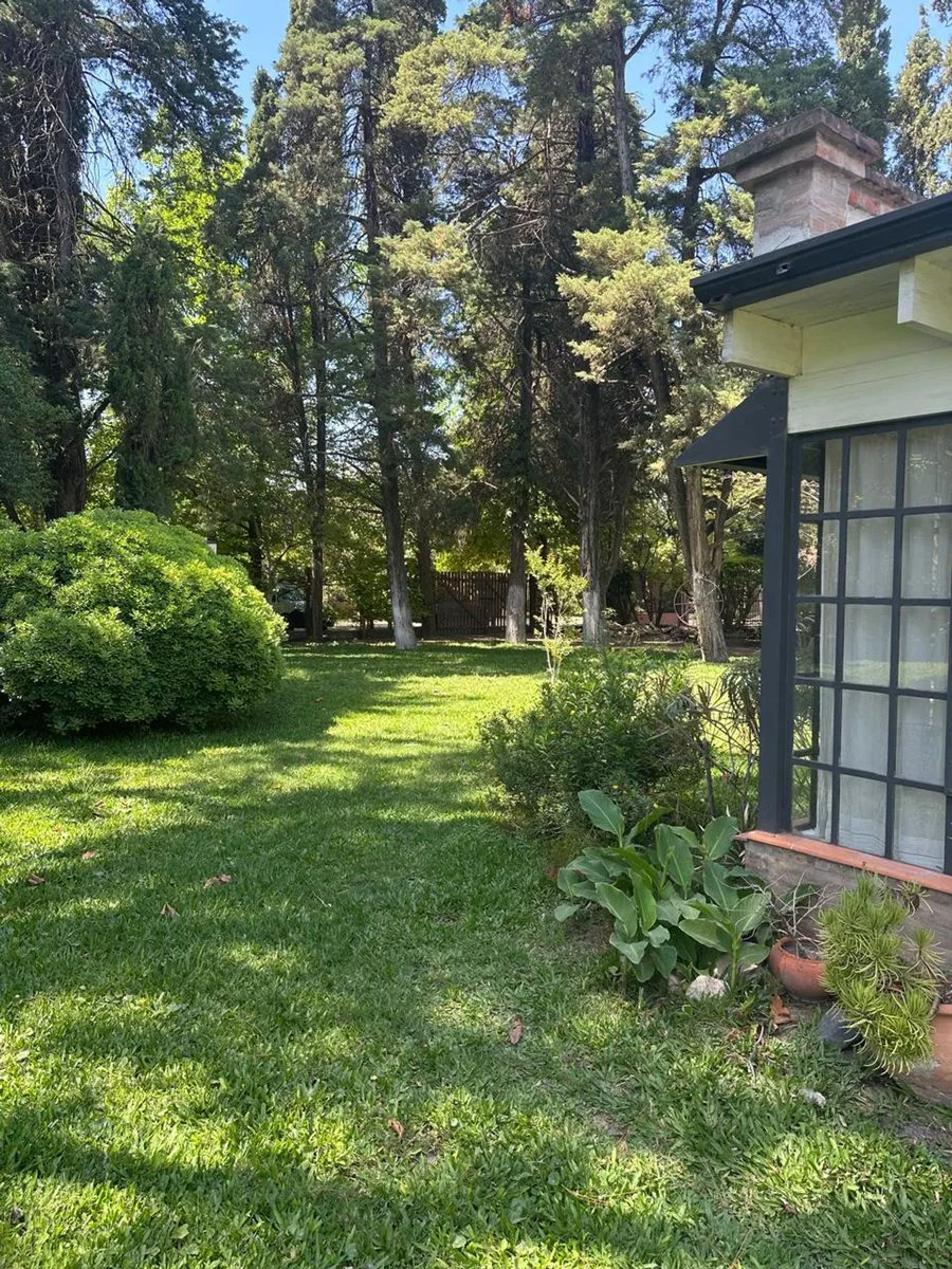 VENTA CASA EN B° JORGE NEWBERY - APTA CRÉDITO foto 2