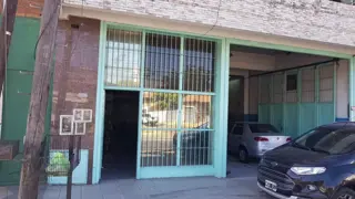 EXCELENTE LOCAL DE 40 M2 MAS ENTREPISO DE 20 M2 foto 3