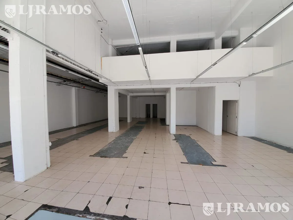 Excelente Local en Tigre en venta CON RENTA foto 3