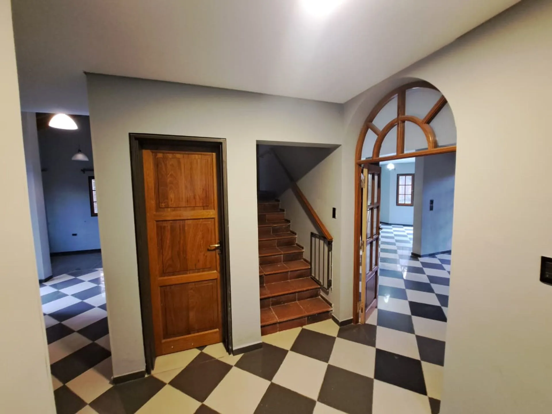 CASA EN VENTA CHACRAS DE CORIA – CALLE BESARES foto 3