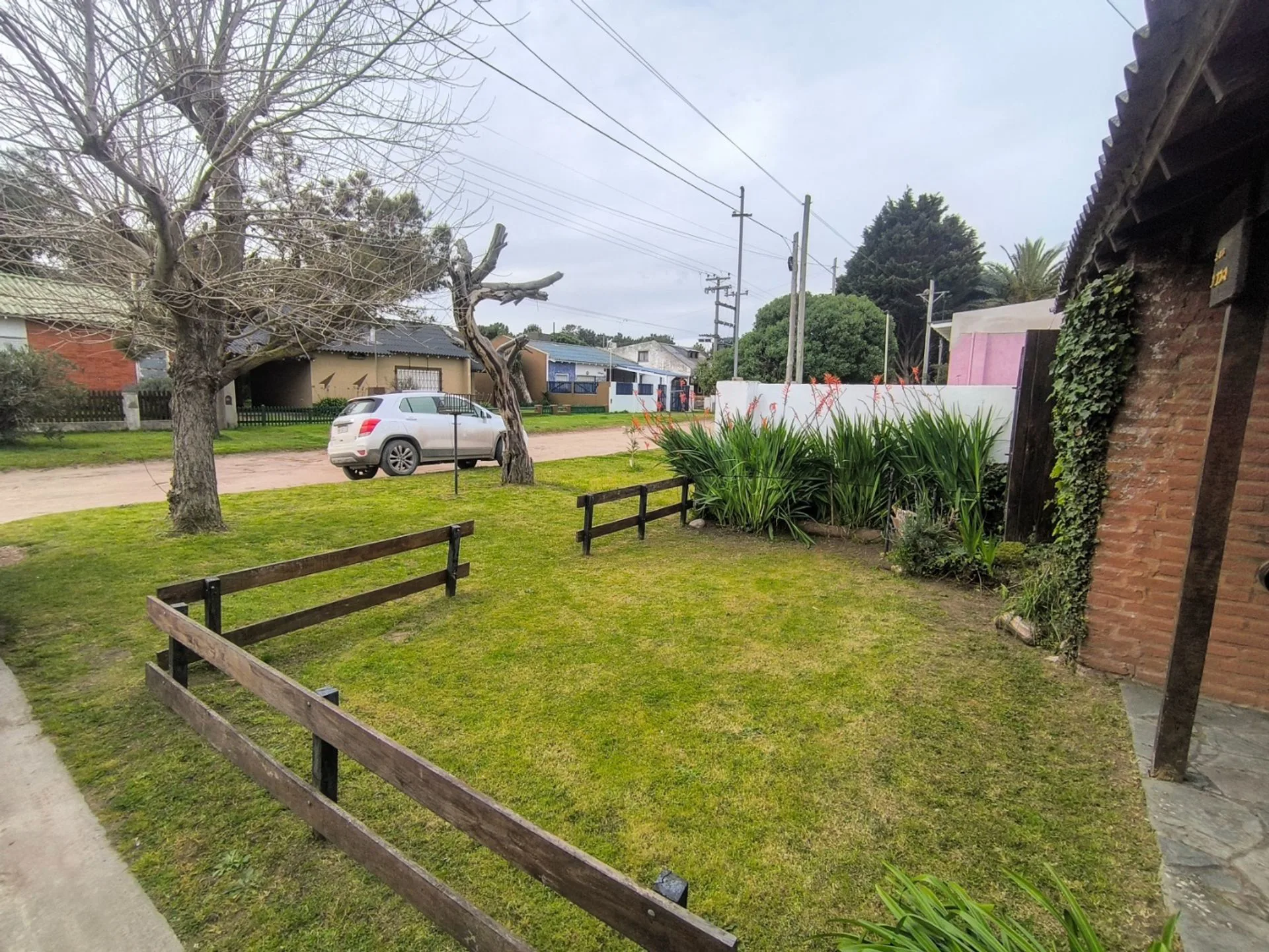 Venta Casa 4 ambientes zona Playa Quequén foto 3