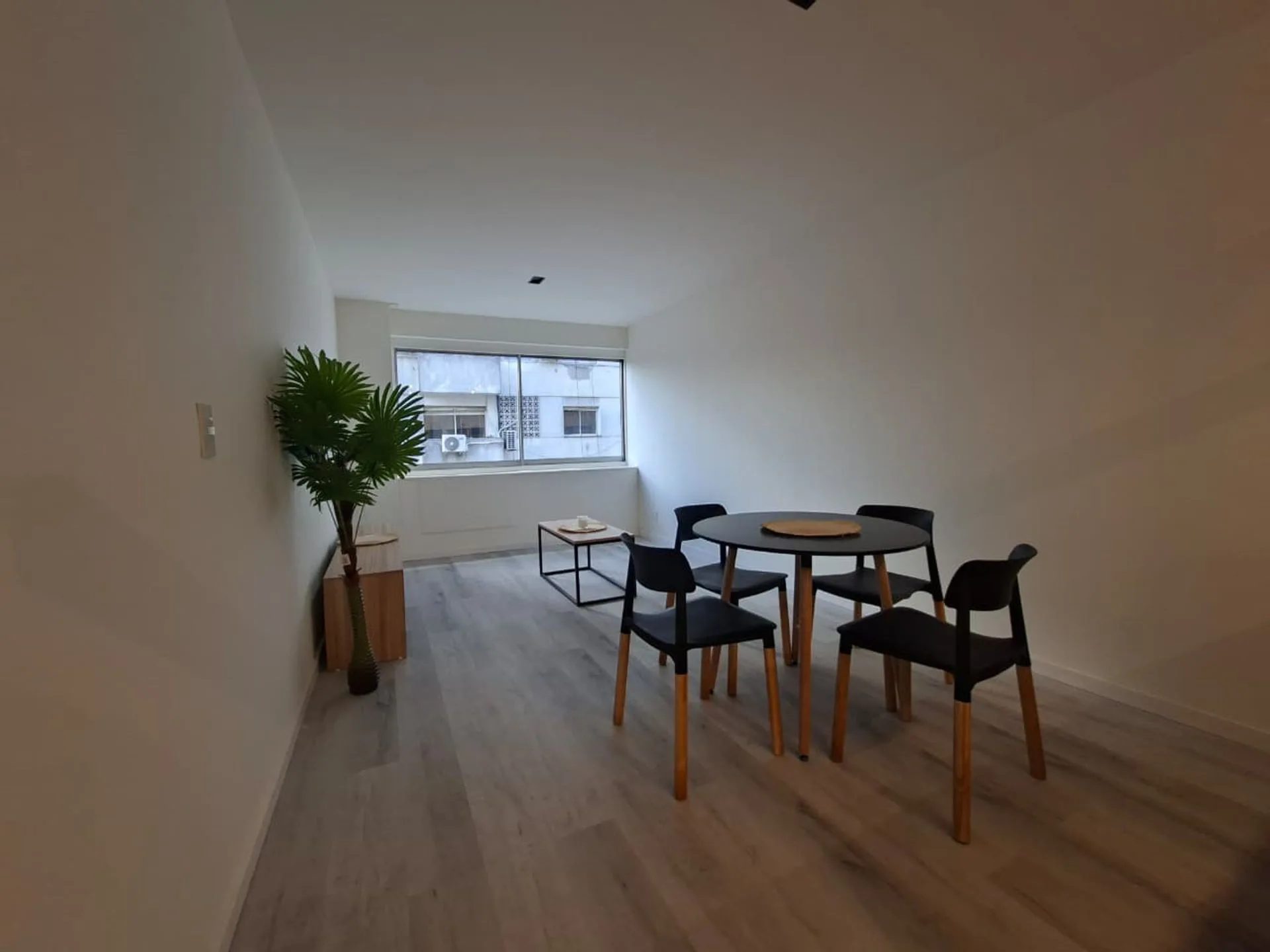 Departamento 2 ambientes en AV Corrientes foto 5