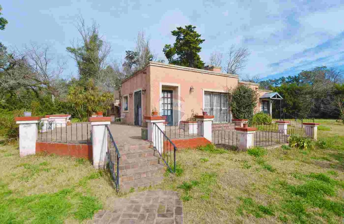 Finca en Pilar, 1.6ha de naturaleza y confort. foto 3