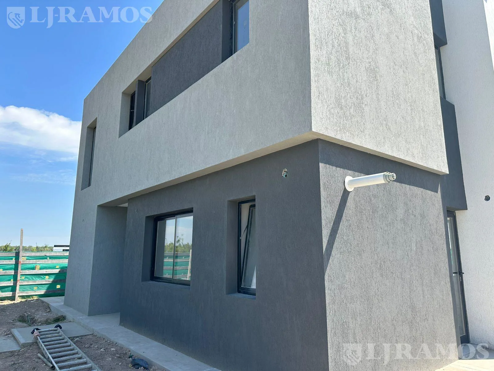 Casa en Venta a estrenar con Pileta y vistas abiertas INTERNA NATIVAS PGA foto 5