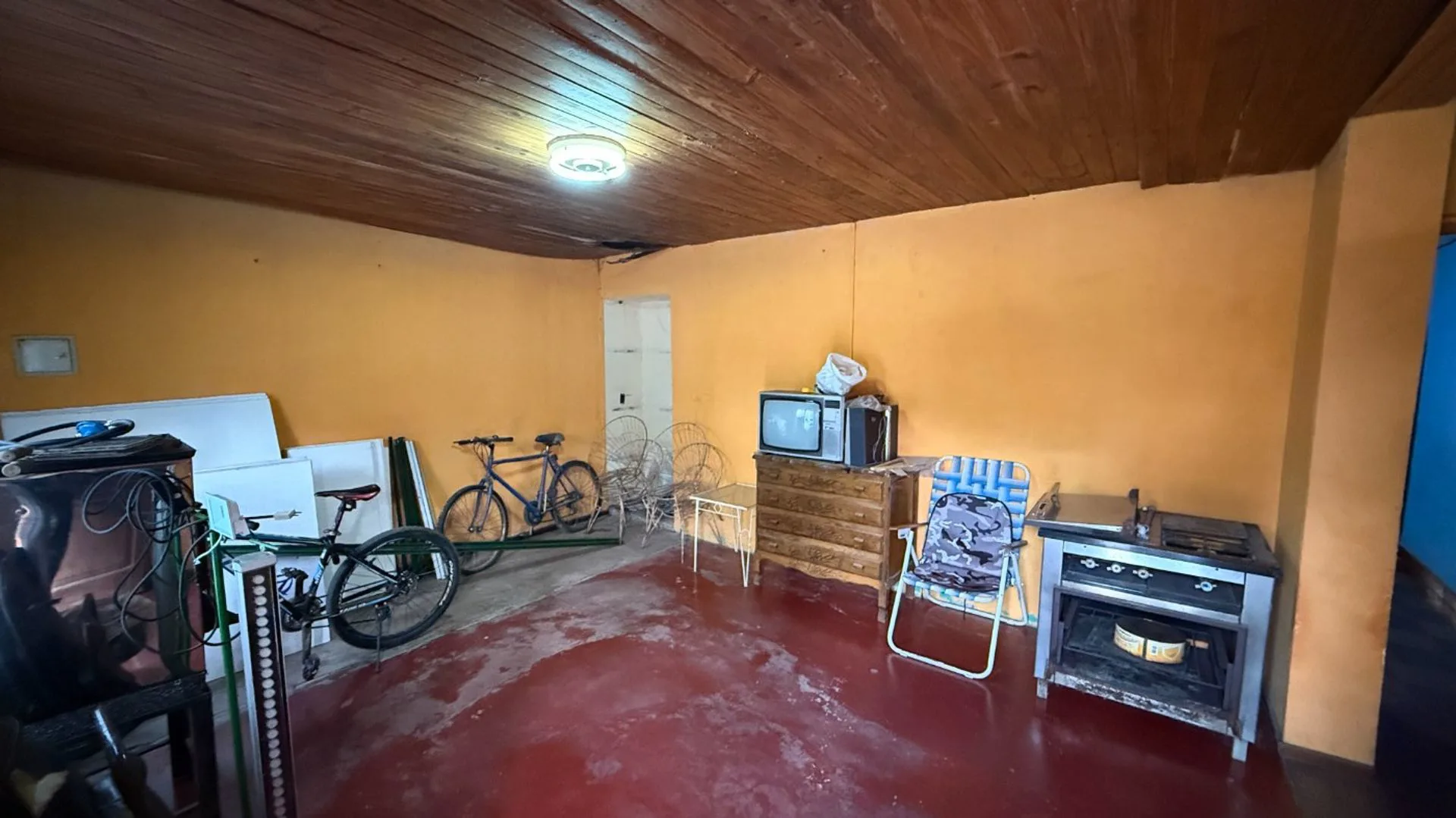 VENTA CASA  DE 3 DORMITORIOS 220,5 M2 - B° CUYAYA foto 3
