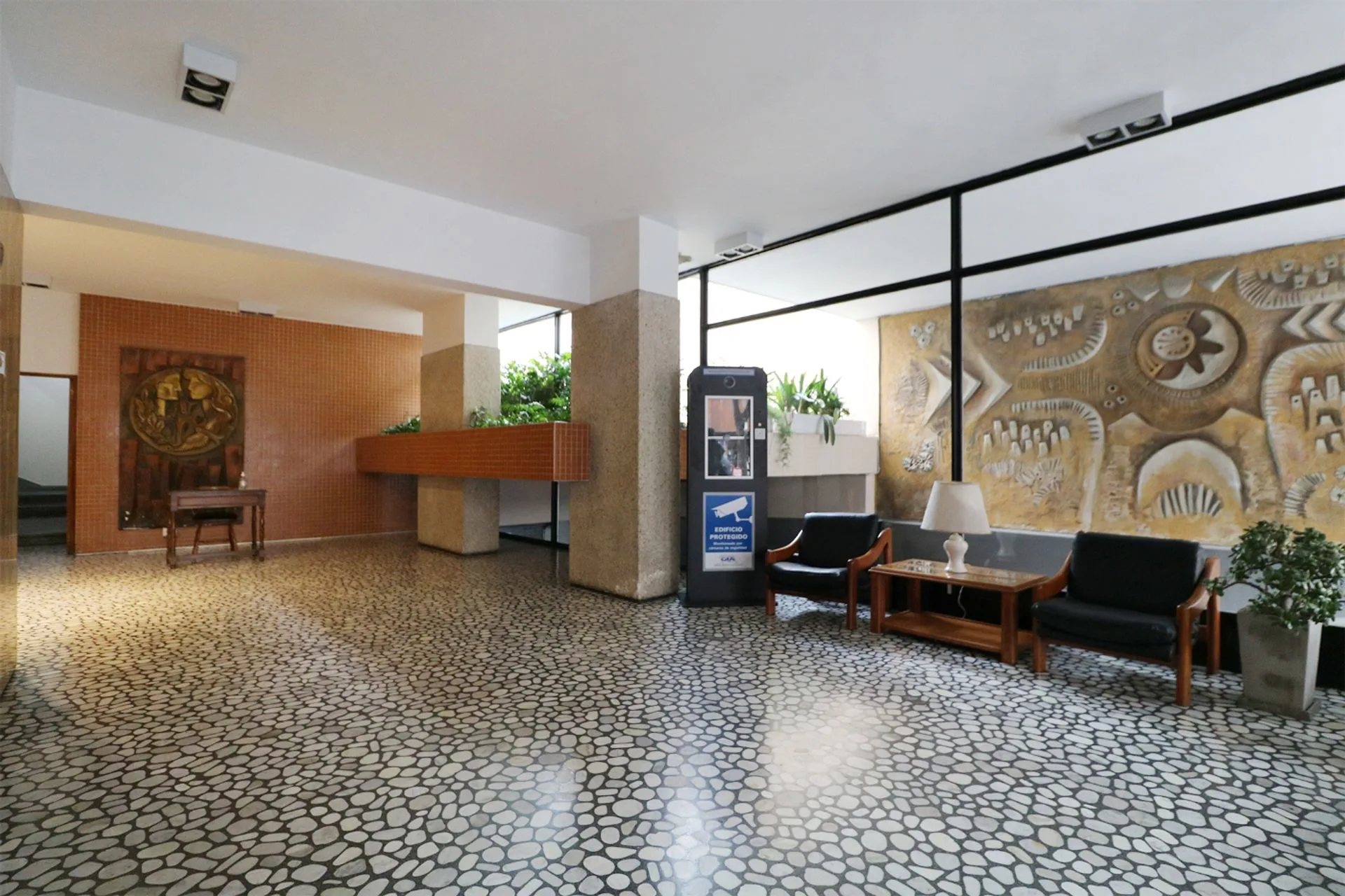 Departamento 2 ambientes con balcón Belgrano foto 4