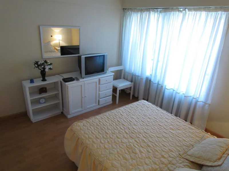 2-bedroom apartment in Recoleta – photo 10 of 12