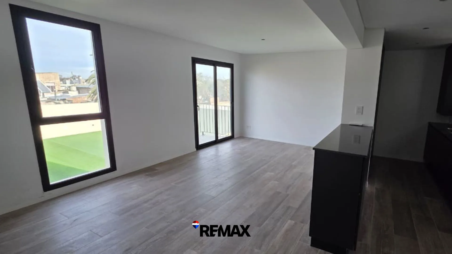 ALQUILER DTO 2 DORM | BAÑO | COCHERA | A ESTRENAR