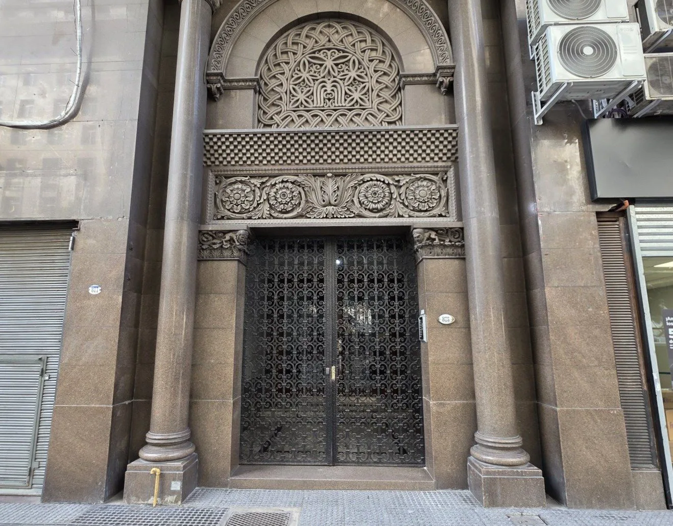 VENTA O PERMUTA - Departamento en Diagonal Norte - Roque Sáenz Peña 875 CABA foto 2
