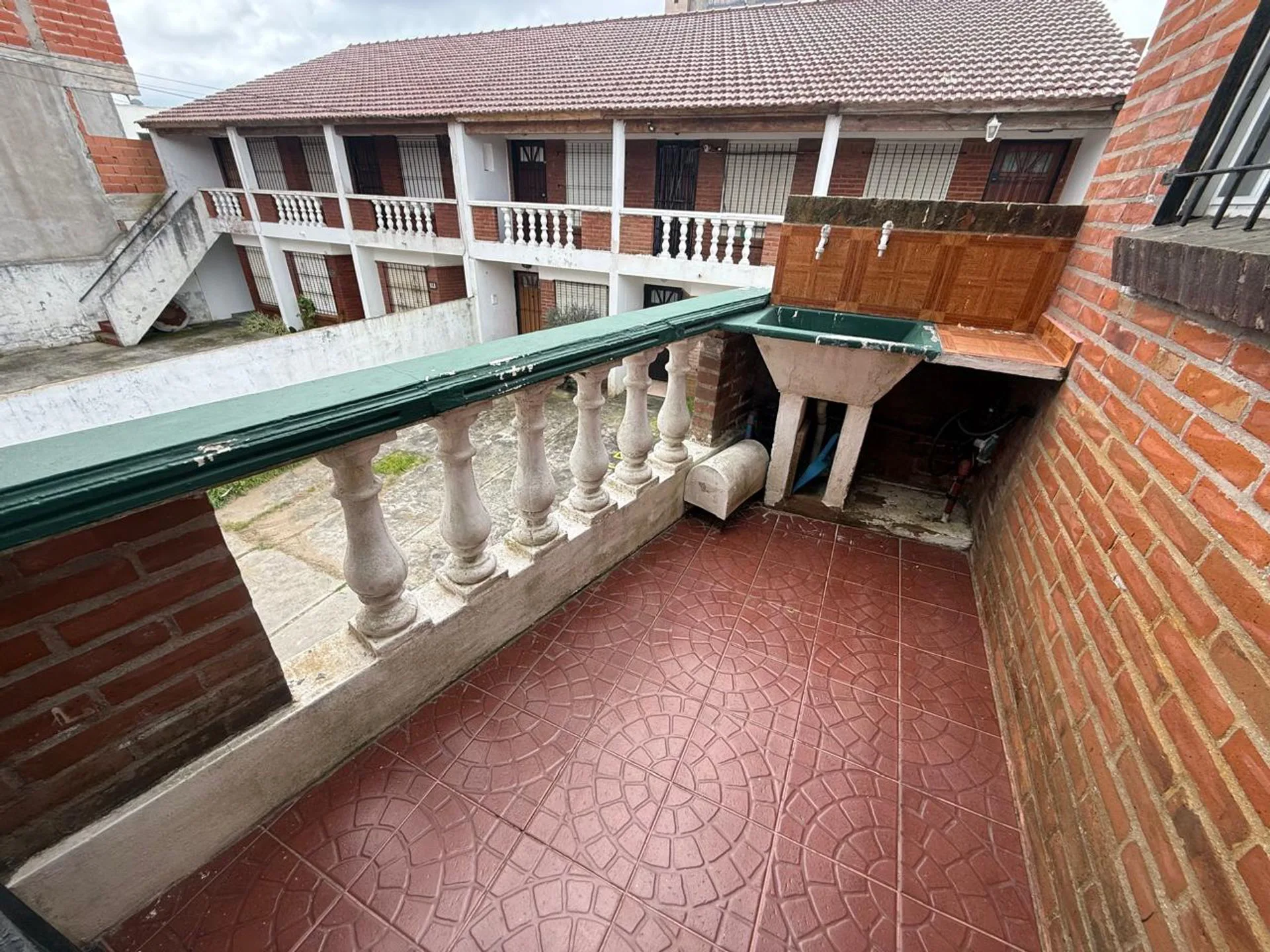 VENTA DEPARTAMENTO 2 AMBIENTES A METROS DEL MAR foto 2